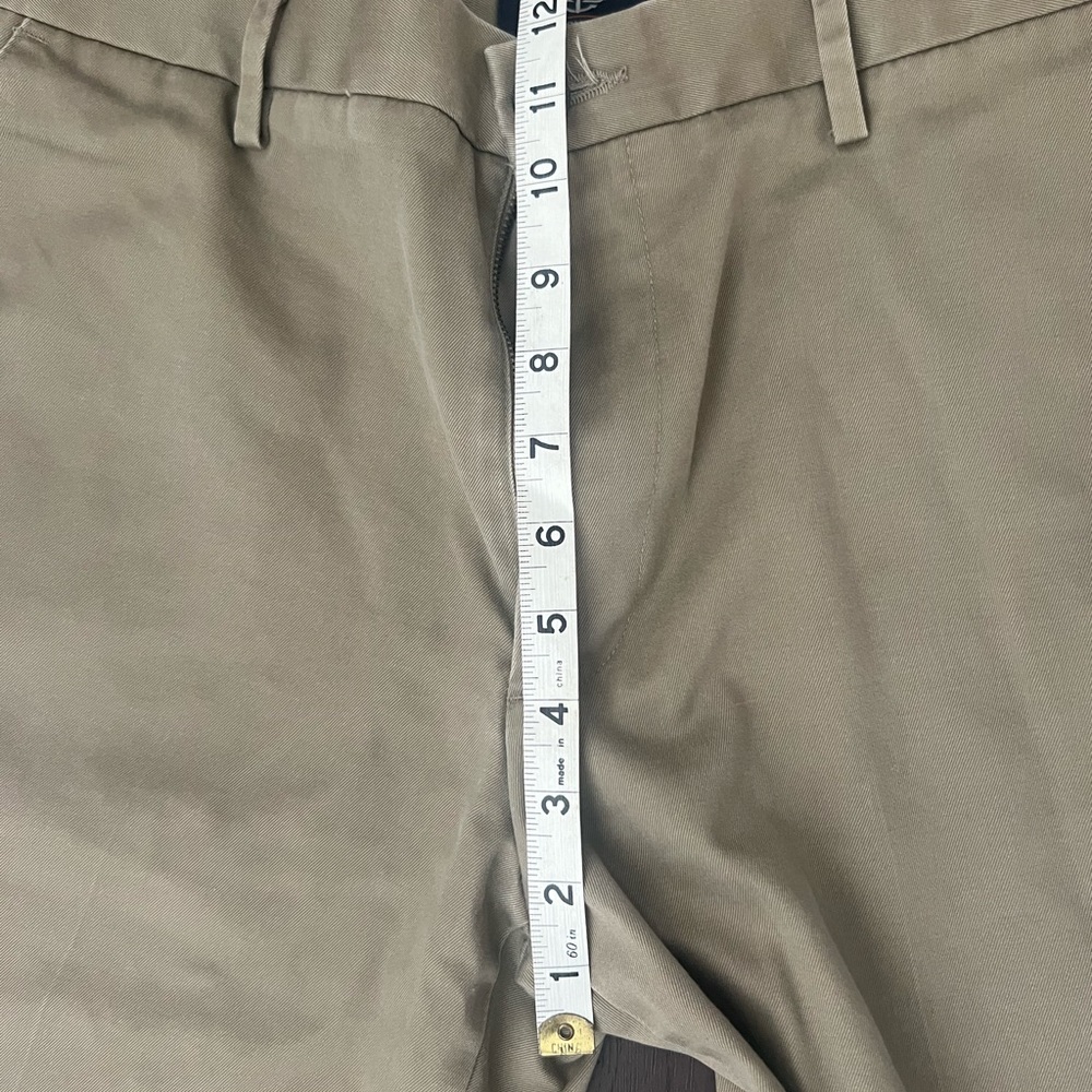 Dockers khakis size 30 x 30 flat front pants pockets - Picture 7 of 10